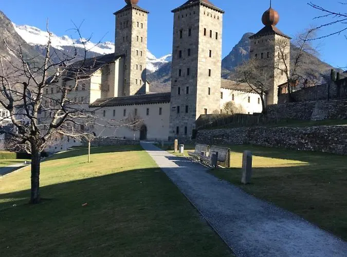 Mountain View Brigue